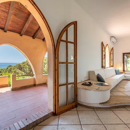 Villa Chiarenza, Tuerredda *