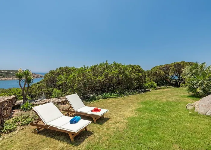 Chiarenza, Tuerredda Villa Teulada