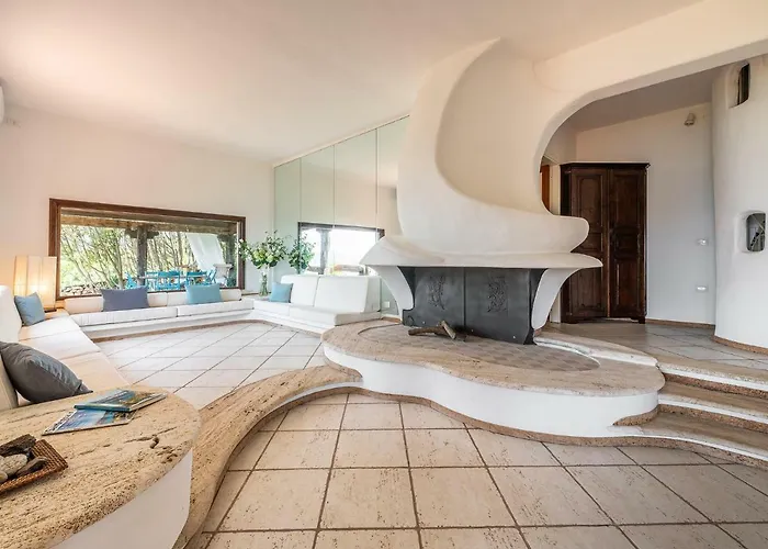 Villa Chiarenza, Tuerredda Teulada