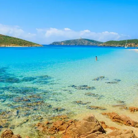 Chiarenza, Tuerredda Vila